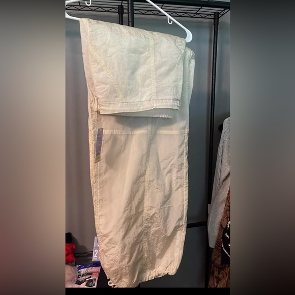 31 Women's Cream Wide Leg Wind Pants - Picture 2 of 2